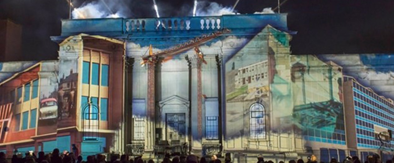Starring role for Telephone House in 'We Are Hull' illuminations