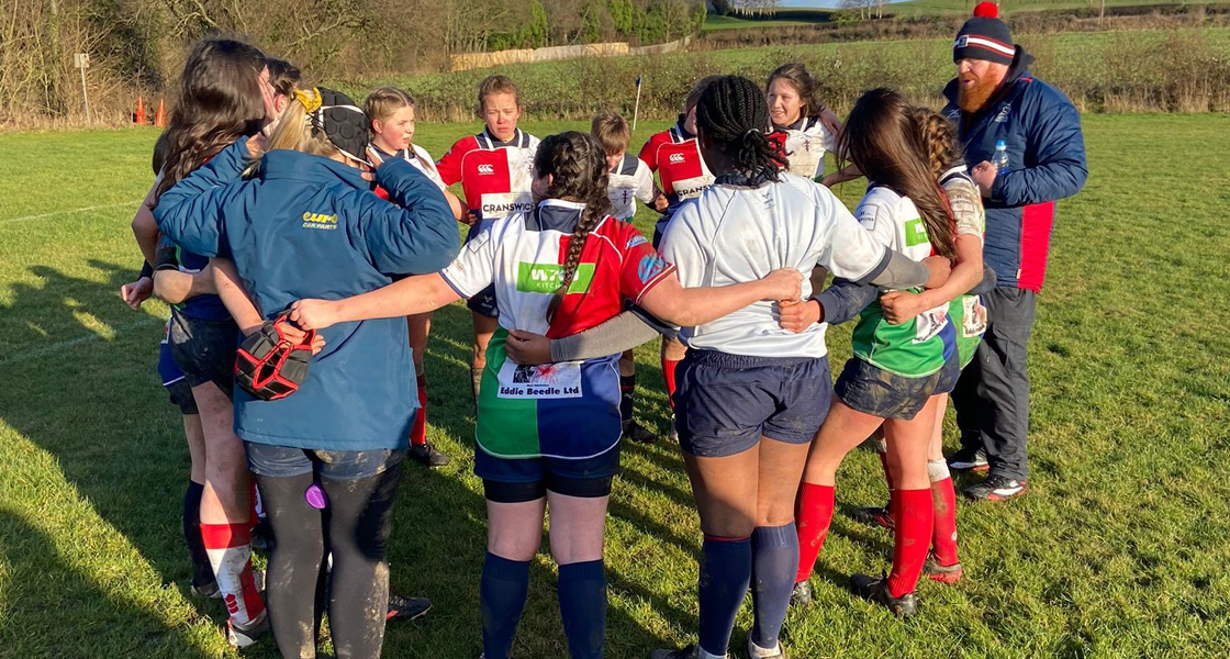 Hull Ionians Girls Rugby 
