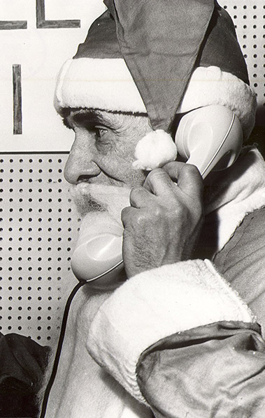1952 - 'Call Father Christmas' service was introduced.