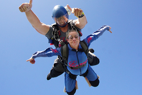 Linzi Corrigan skydives at Hibaldstow