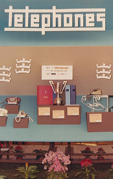 1987 - Hull Telephone Department becomes Kingston Communications (HULL) PLC.